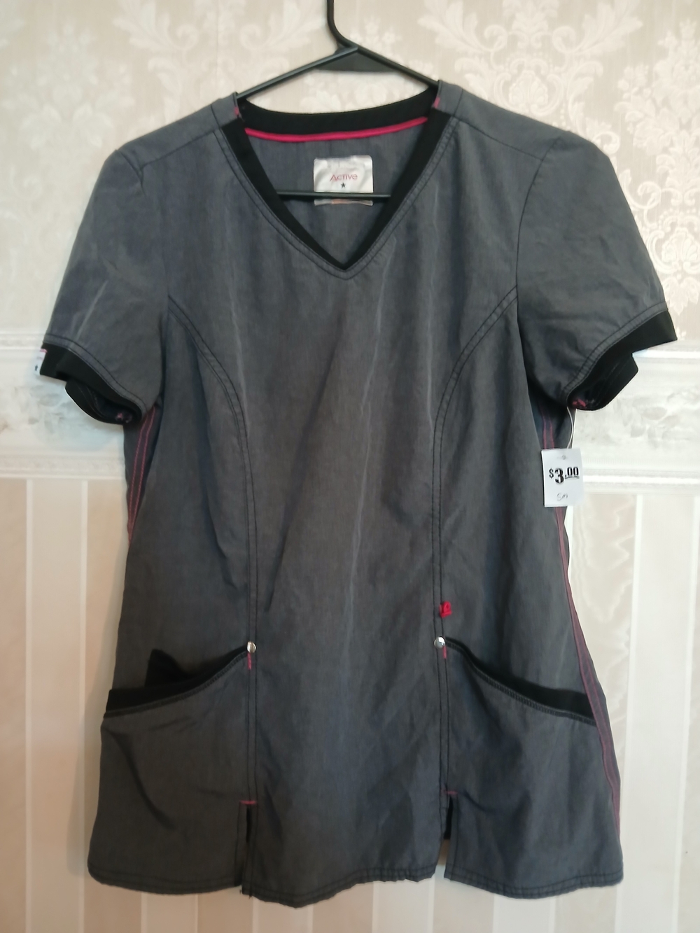 Active USA Gray V-Neck Women’s Tunic with Black Trim and Pink Accents